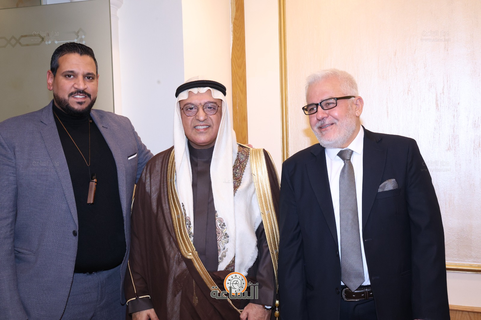 Madar Al-Saa Images 0.10428928183590336