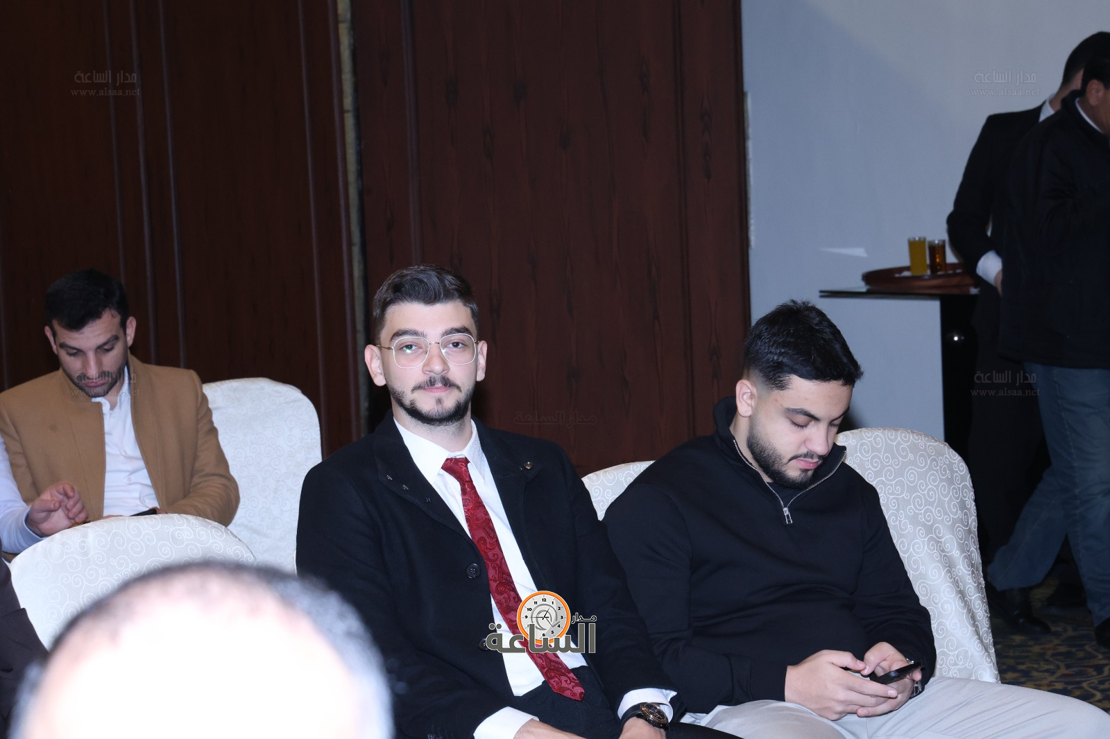 Madar Al-Saa Images 0.12949190884540562