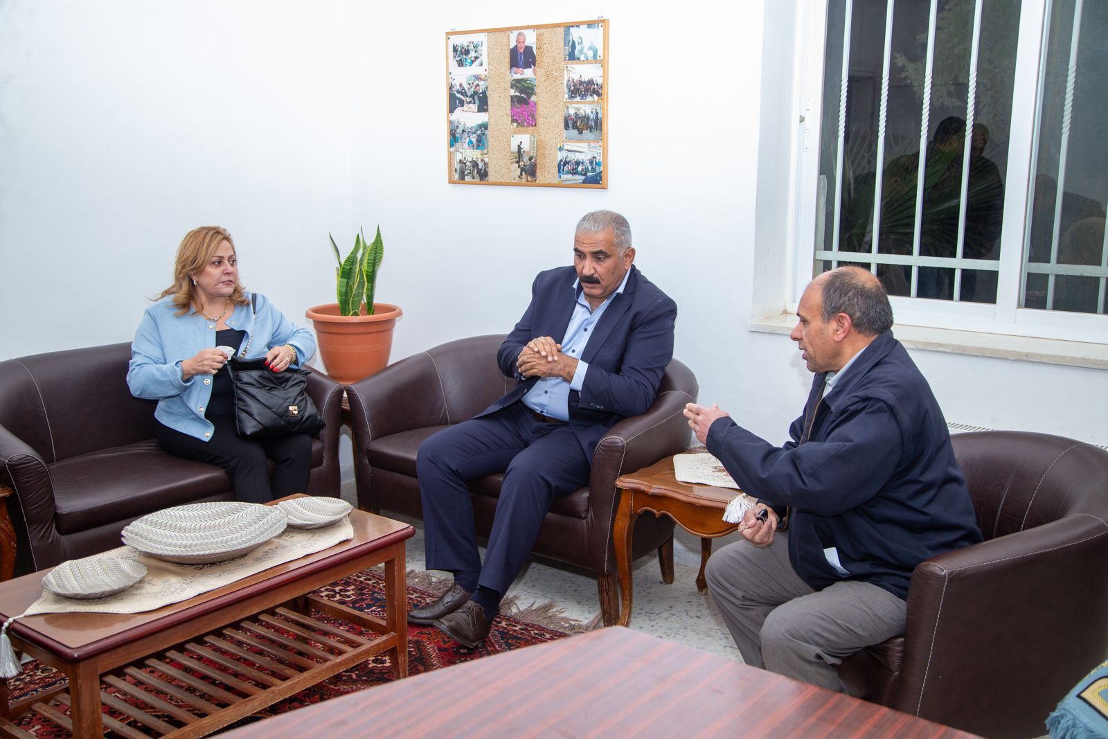 Madar Al-Saa Images 0.41895749840136554