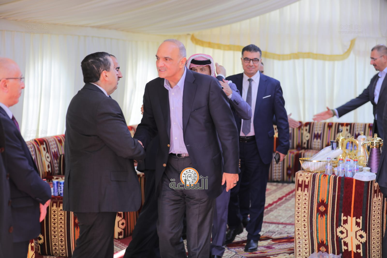 Madar Al-Saa Images 0.8760882115599906