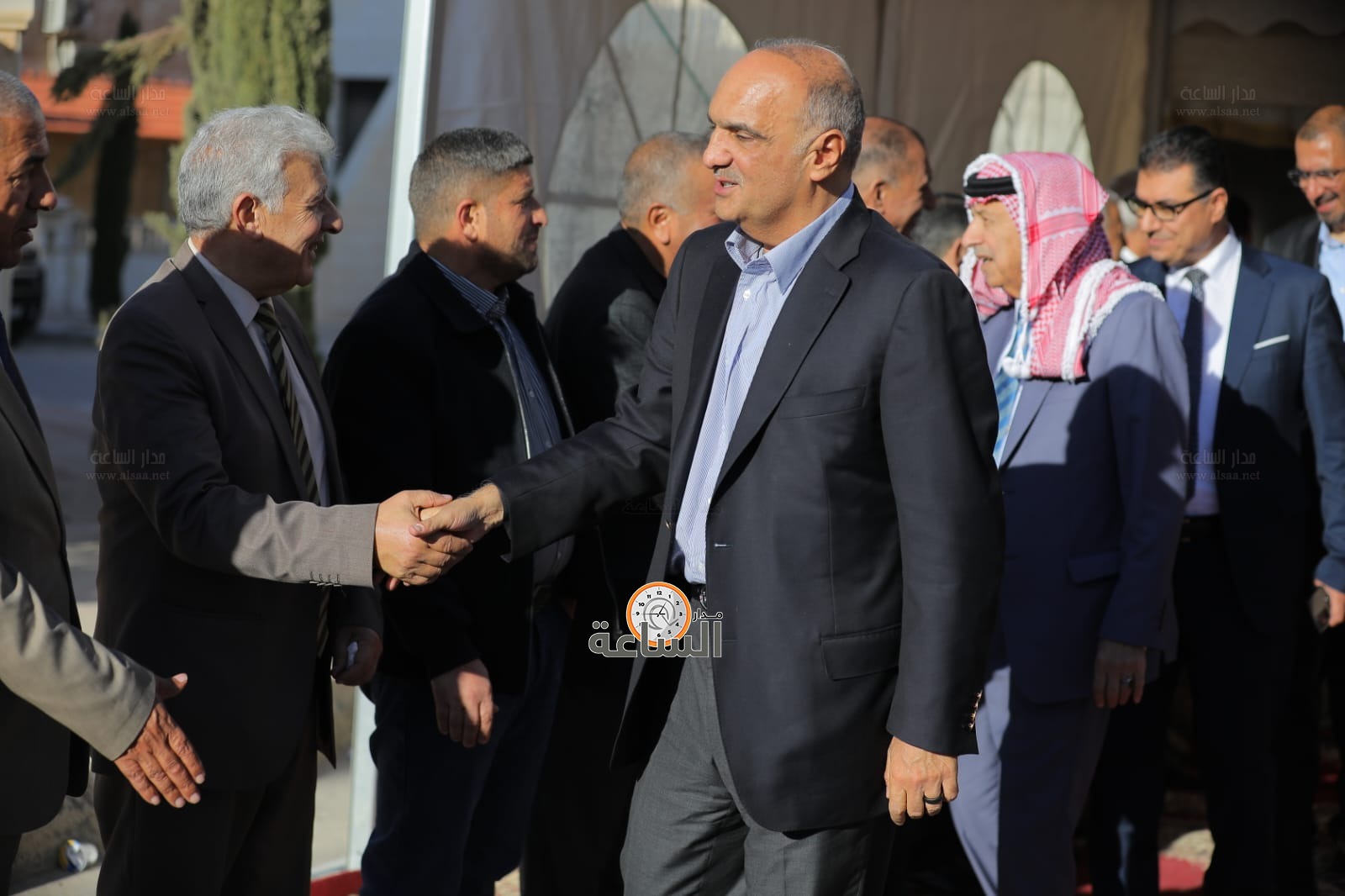 Madar Al-Saa Images 0.908232776834077