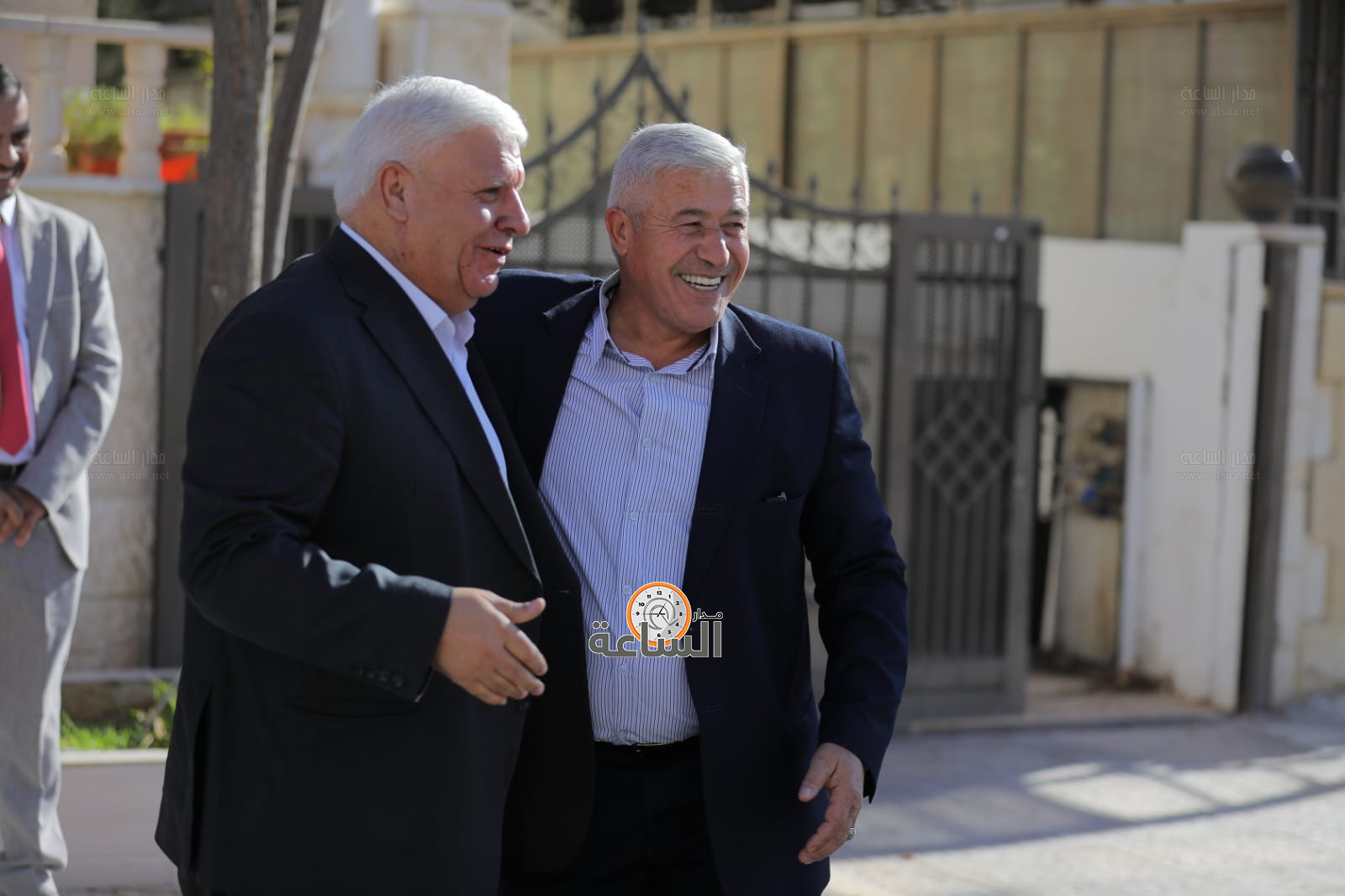 Madar Al-Saa Images 0.658580186487487