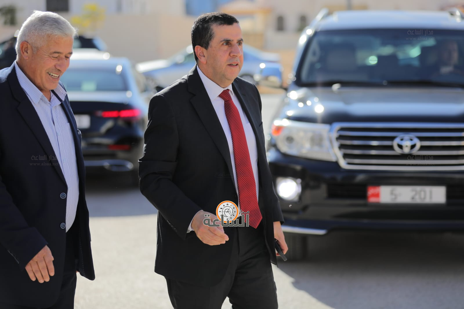 Madar Al-Saa Images 0.5804995113310012