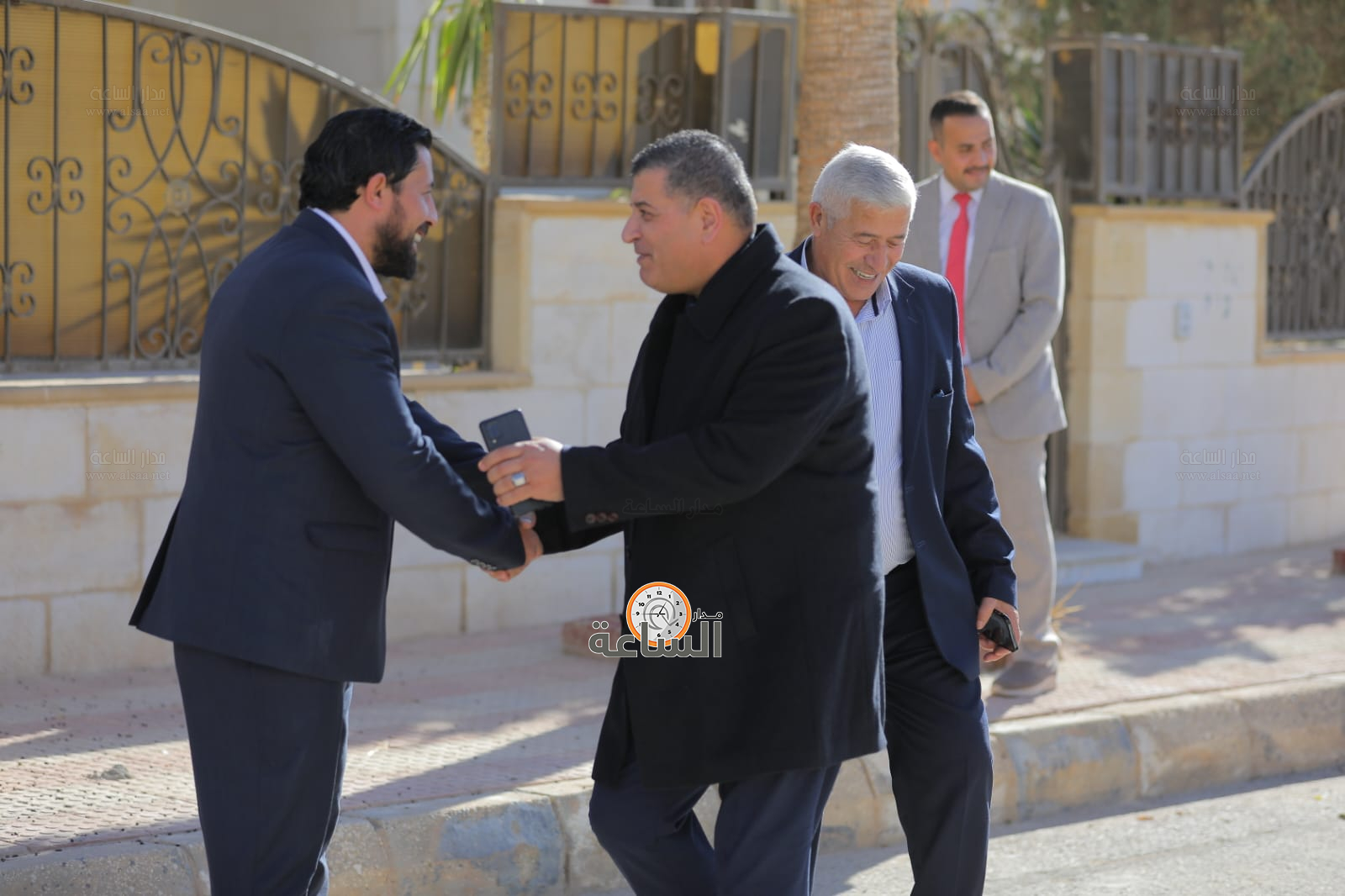 Madar Al-Saa Images 0.39036706684888056