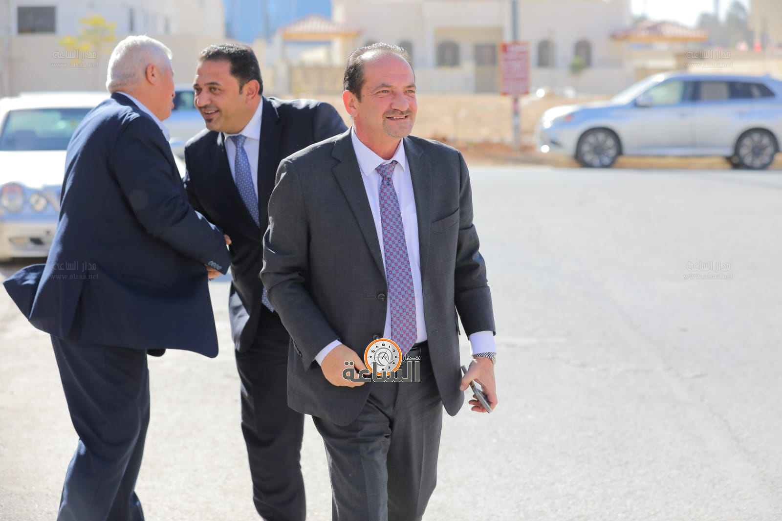 Madar Al-Saa Images 0.3907368332807921