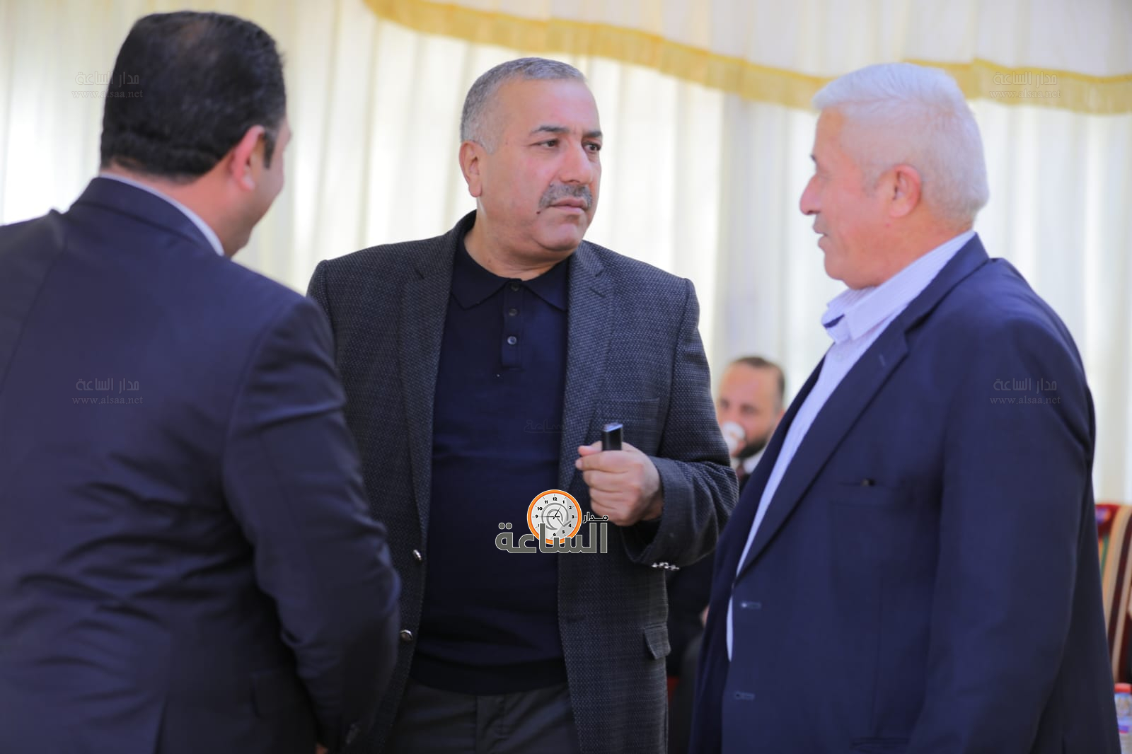 Madar Al-Saa Images 0.48840472945122215