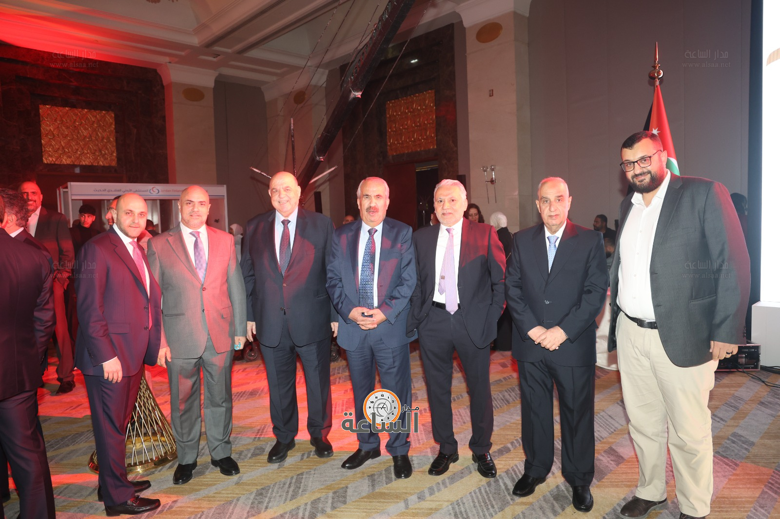 Madar Al-Saa Images 0.9320890779619455