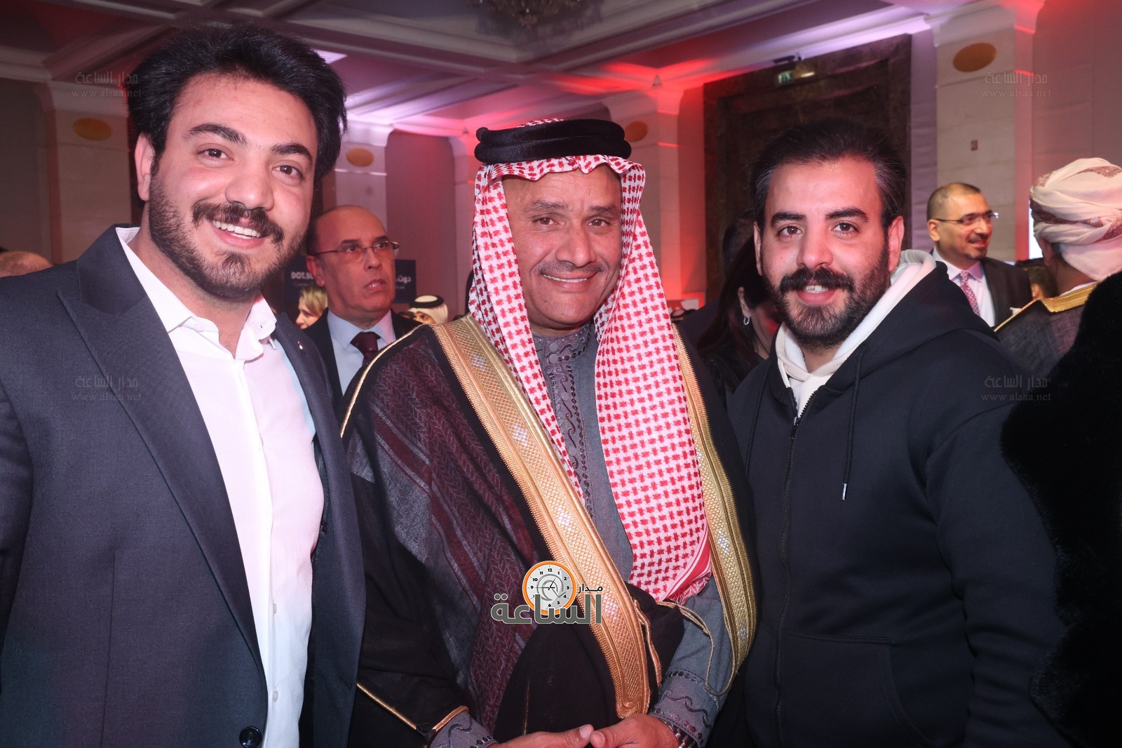 Madar Al-Saa Images 0.09738727088072019