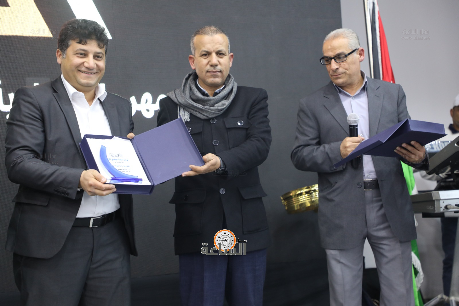 Madar Al-Saa Images 0.030630640633644735