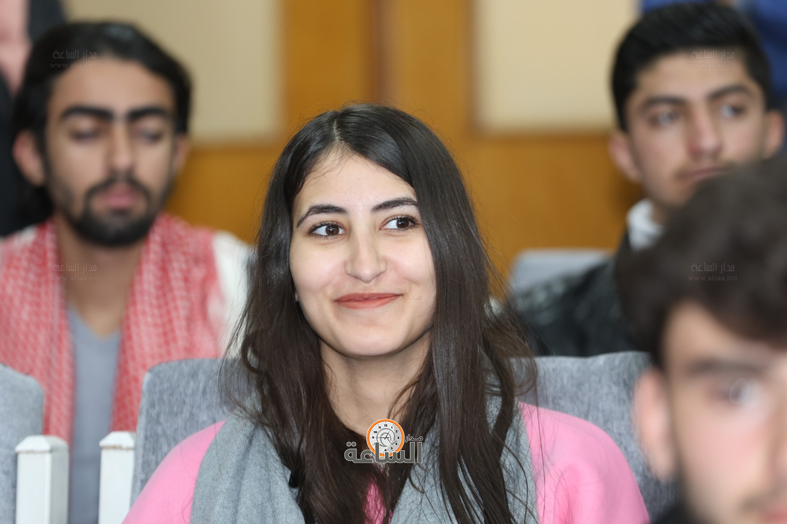 Madar Al-Saa Images 0.8596058577310954