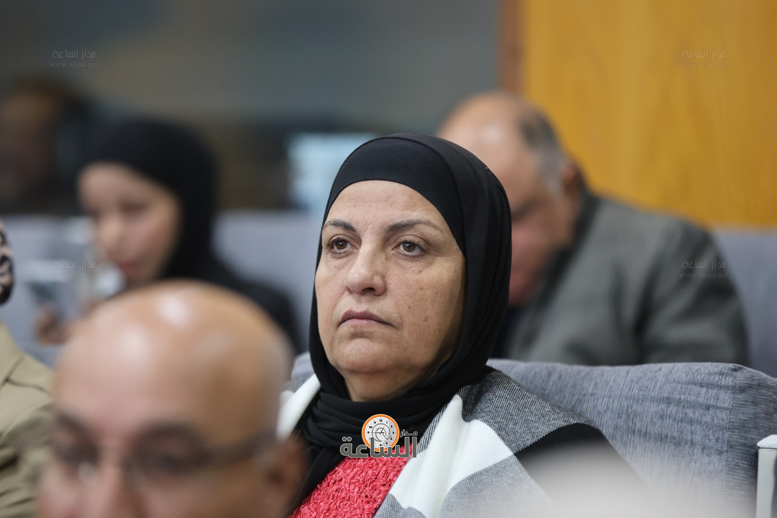 Madar Al-Saa Images 0.4055983559607137