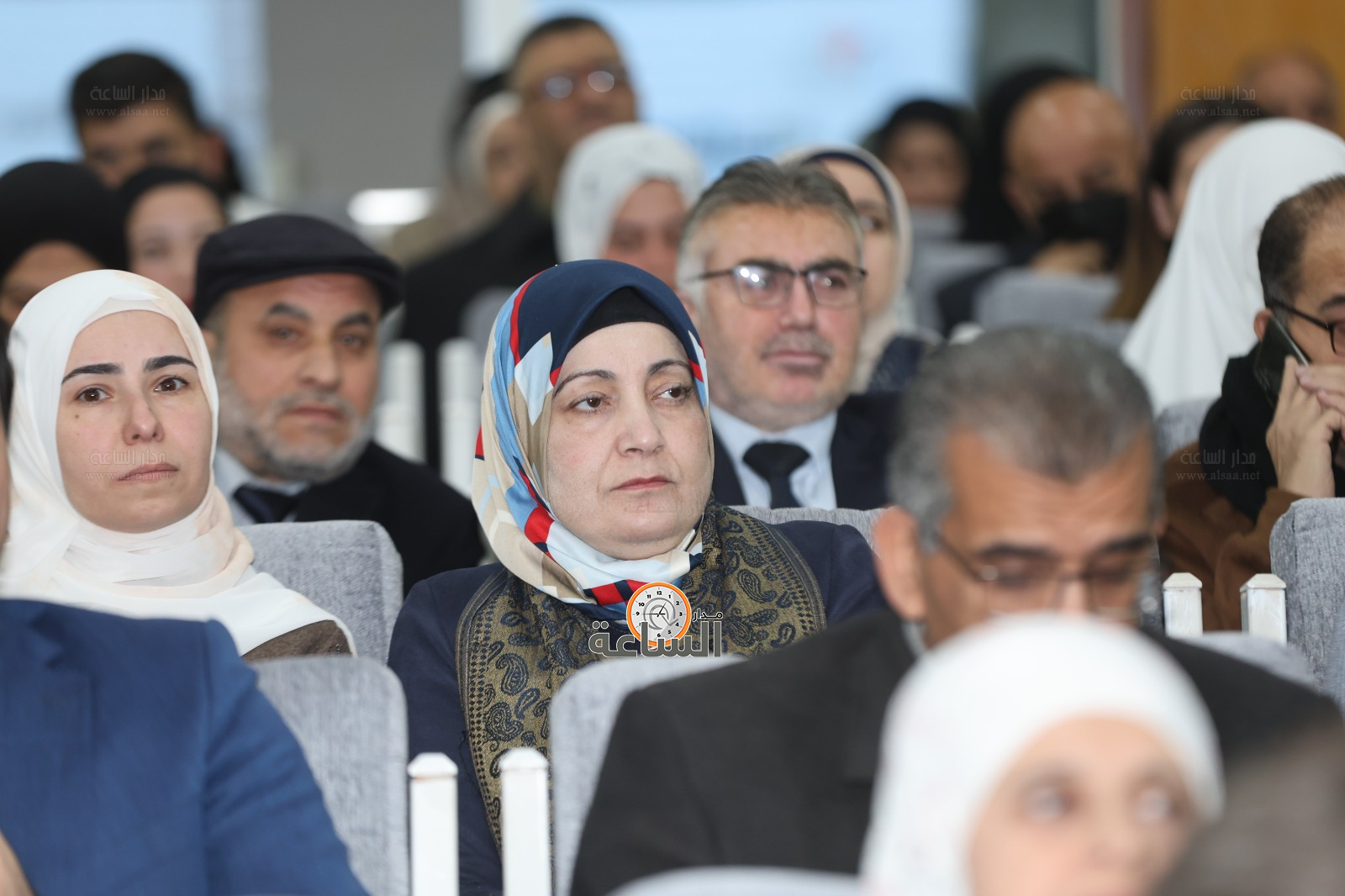 Madar Al-Saa Images 0.7961719128048761