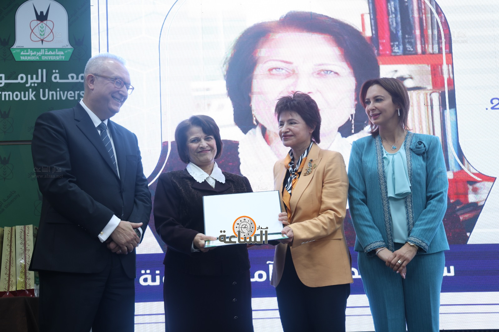 Madar Al-Saa Images 0.30356970016967155