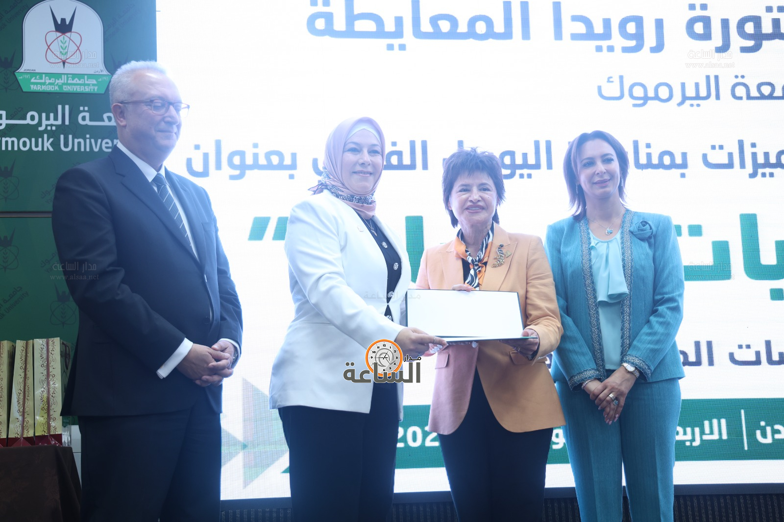 Madar Al-Saa Images 0.24773223765749552