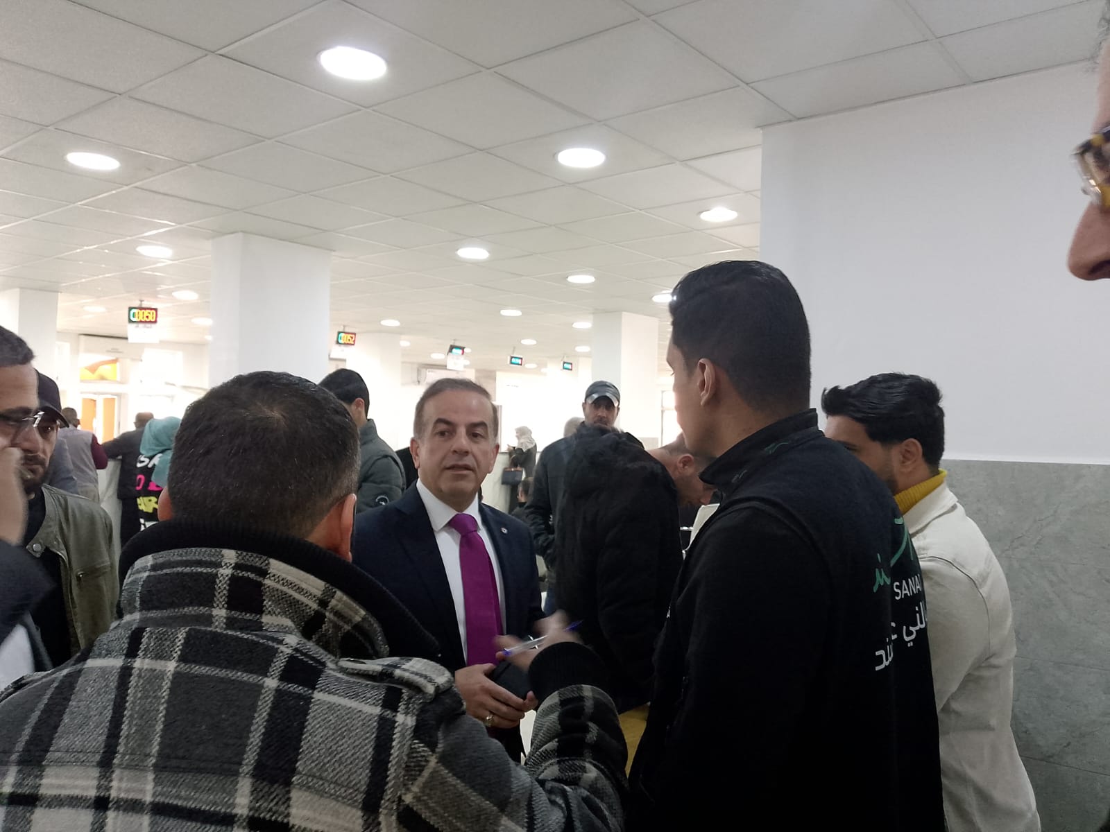 Madar Al-Saa Images 0.5567717825634966