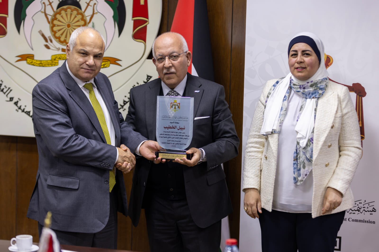 Madar Al-Saa Images 0.7345039242487208