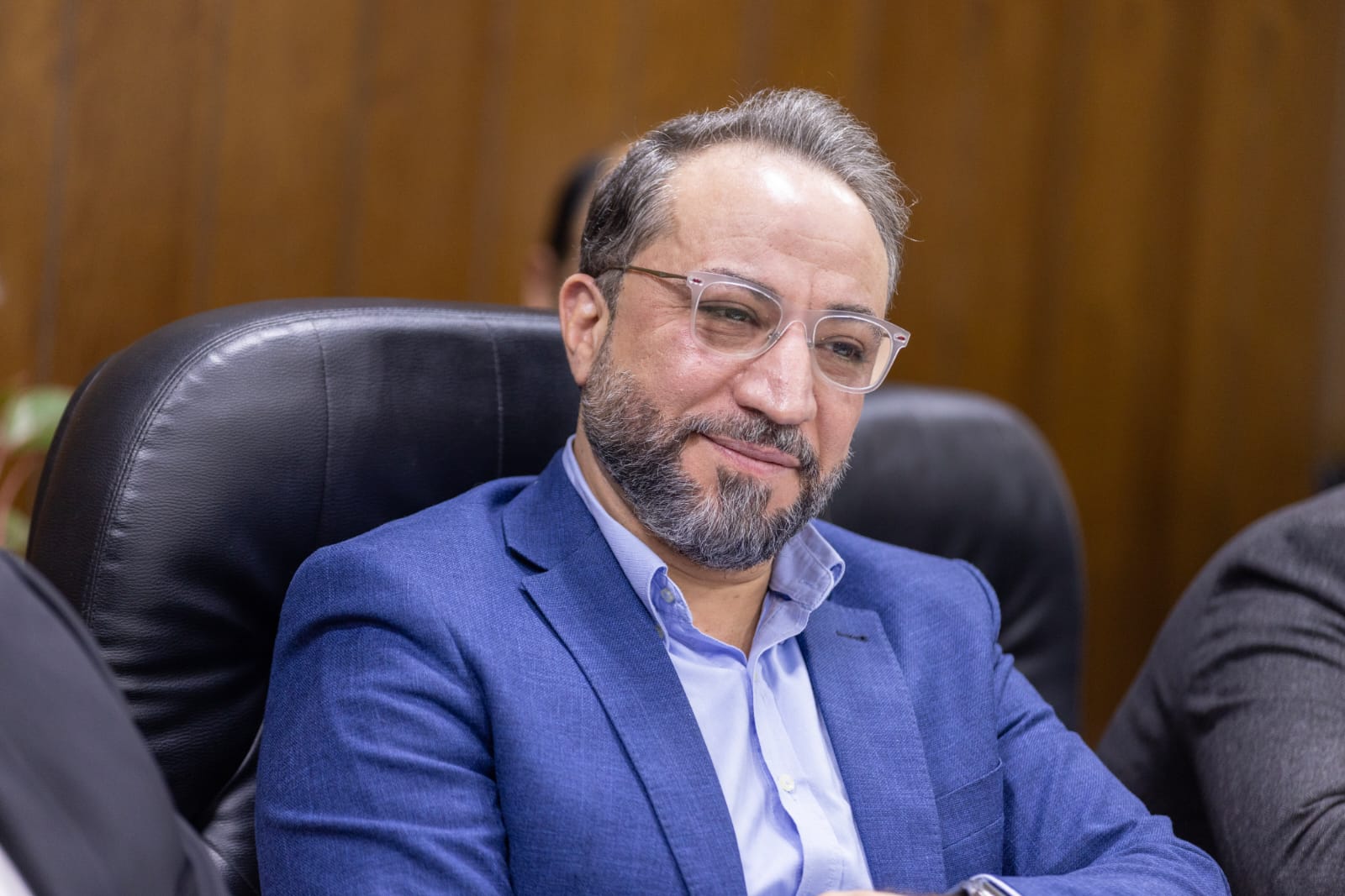 Madar Al-Saa Images 0.4080021092930881