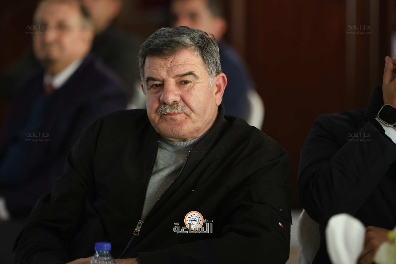 Madar Al-Saa Images 0.7712559762367432