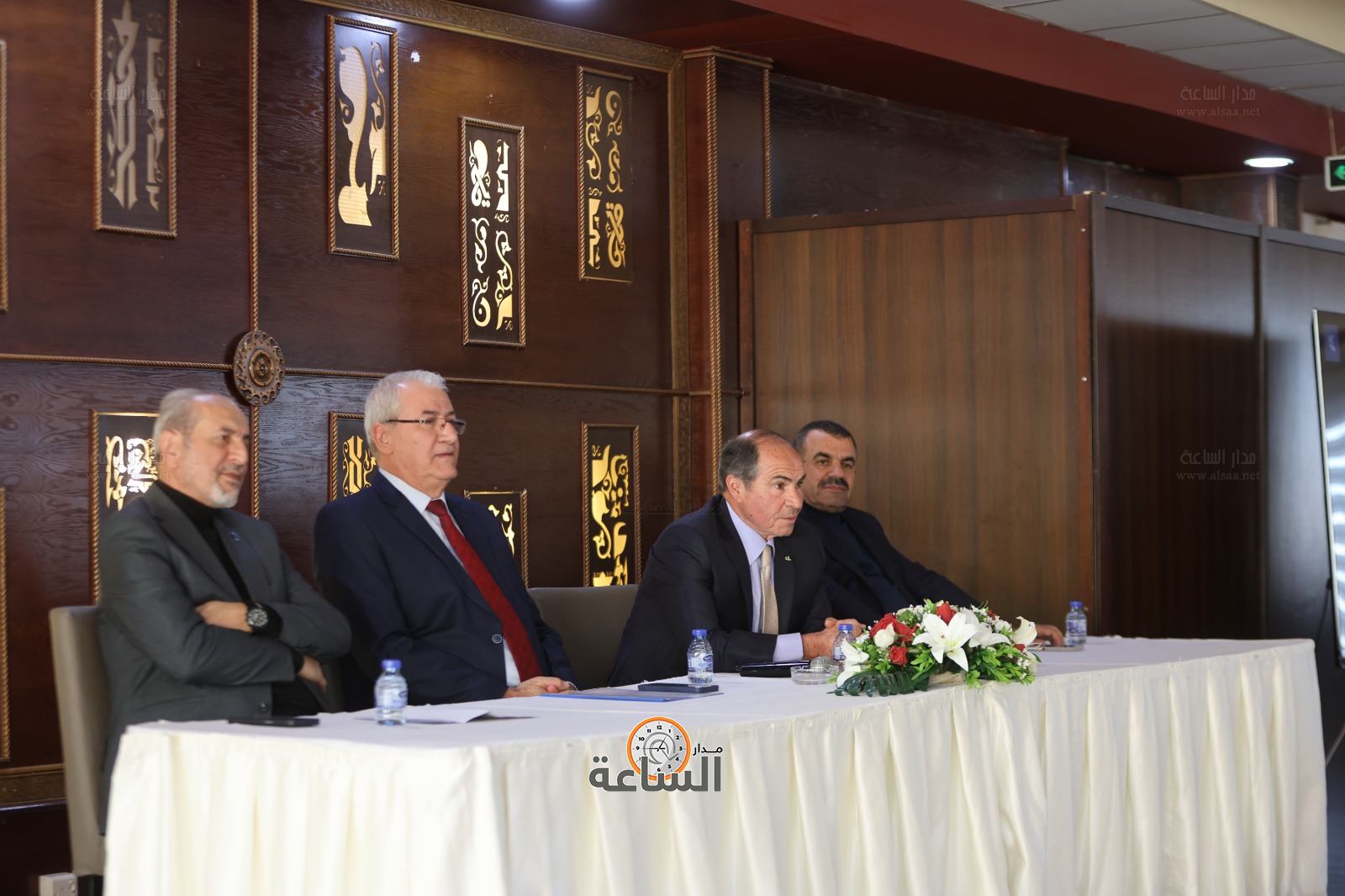 Madar Al-Saa Images 0.005147496339177993