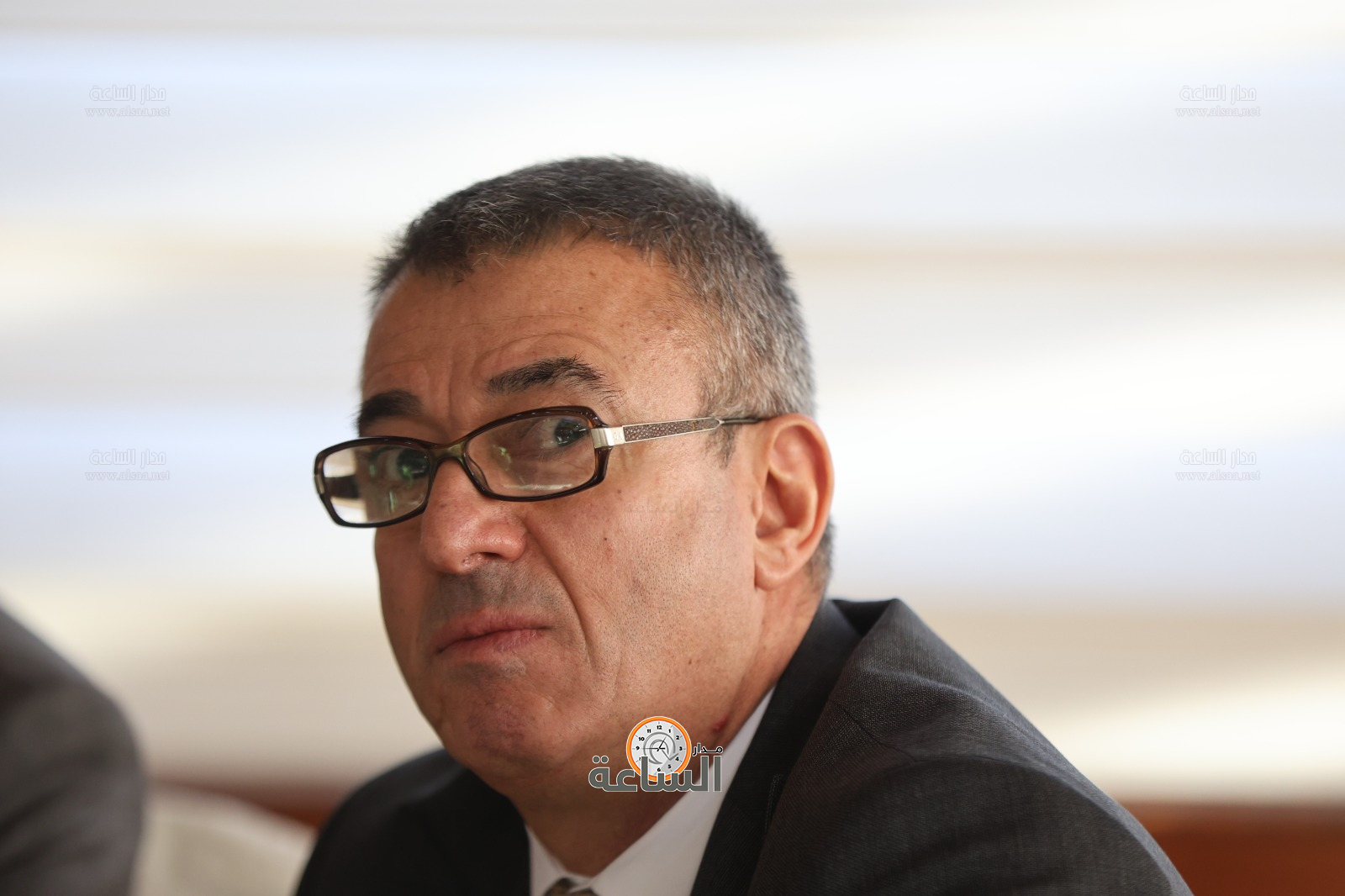 Madar Al-Saa Images 0.9742462370092397