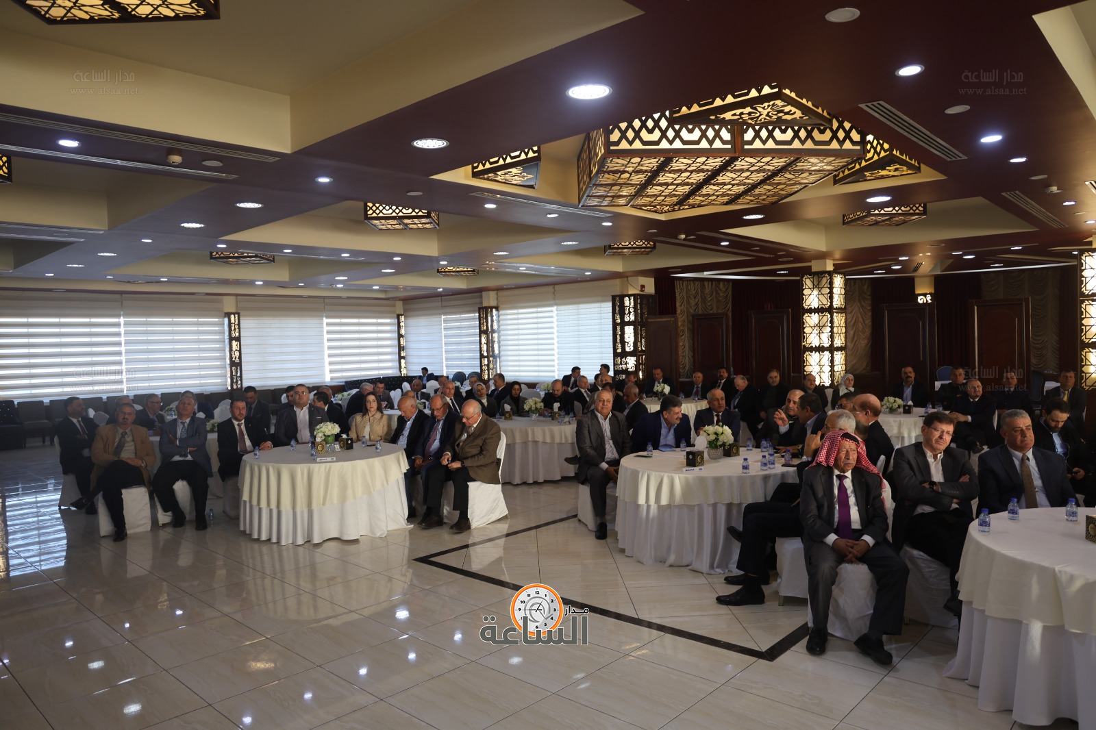 Madar Al-Saa Images 0.486421650882364