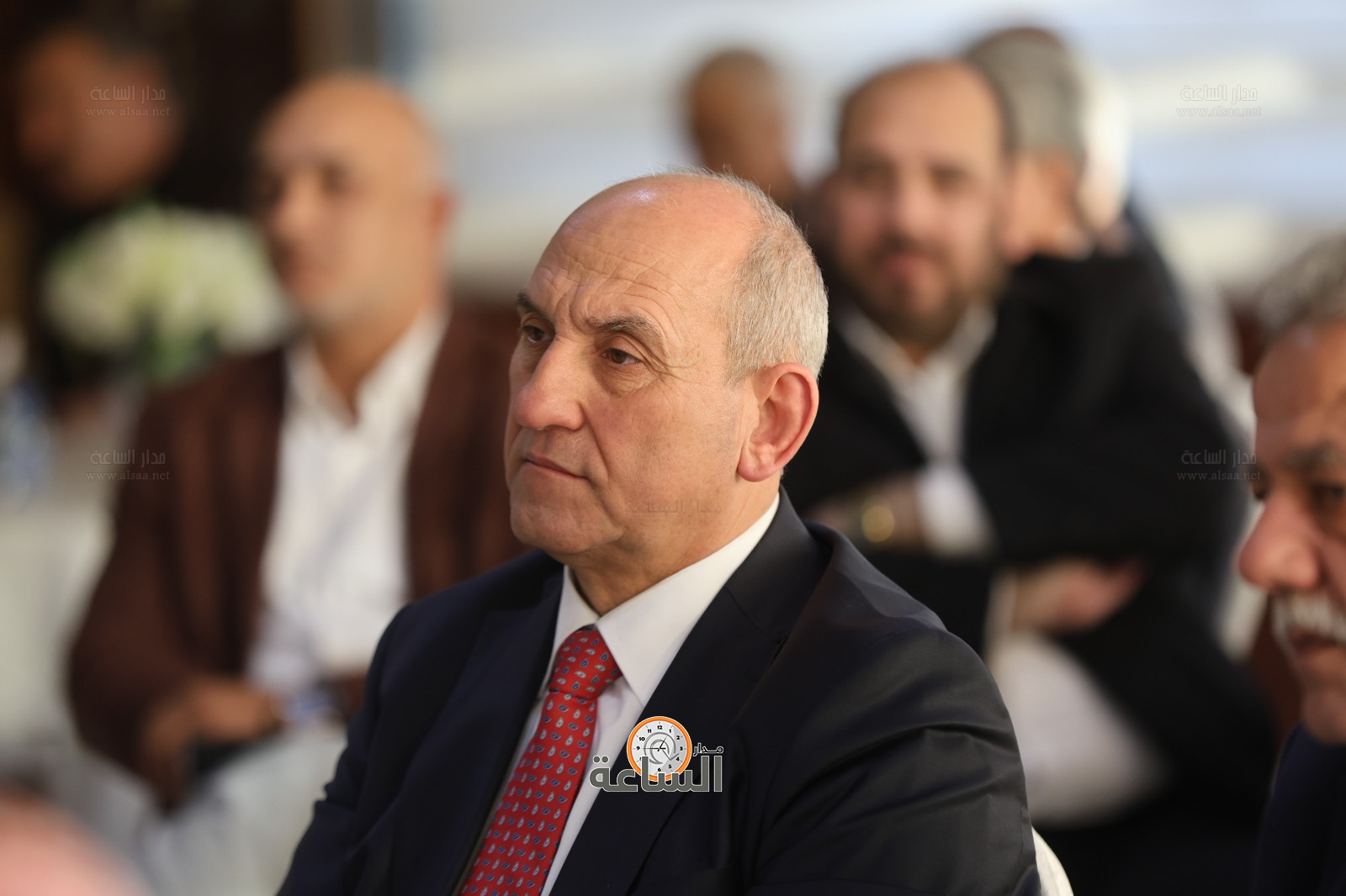 Madar Al-Saa Images 0.6409033675752958