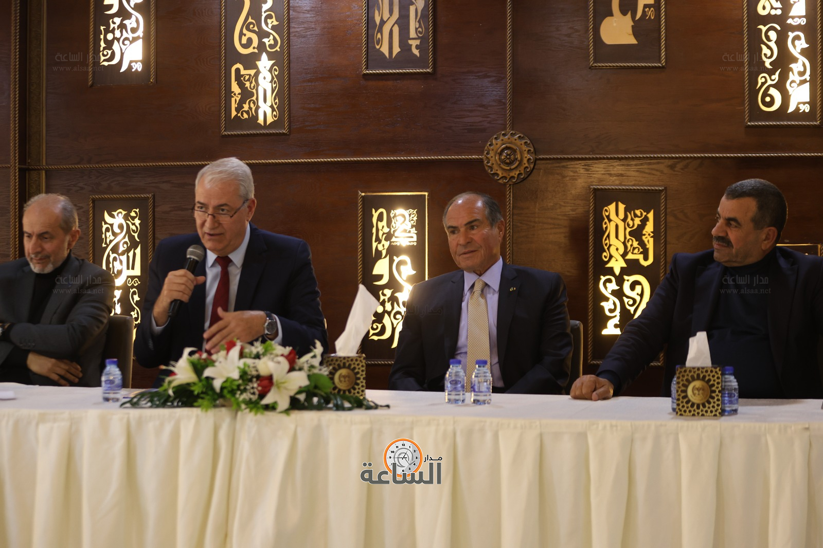 Madar Al-Saa Images 0.43703707946409565