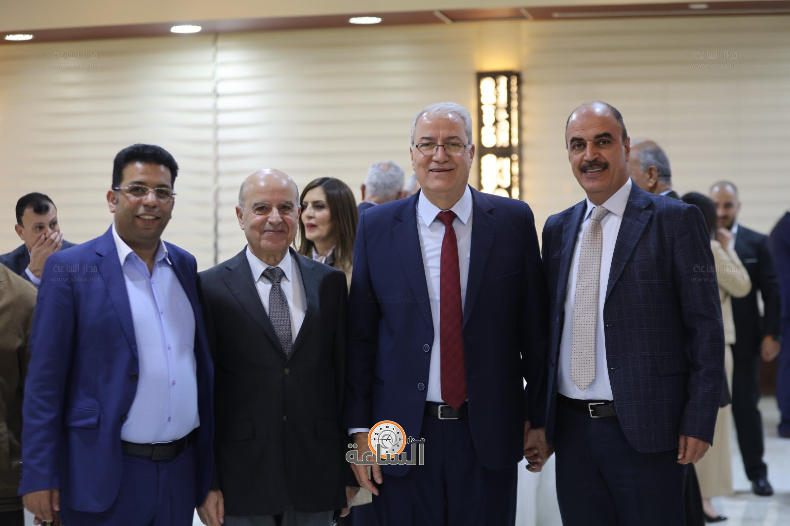 Madar Al-Saa Images 0.49227614695205113