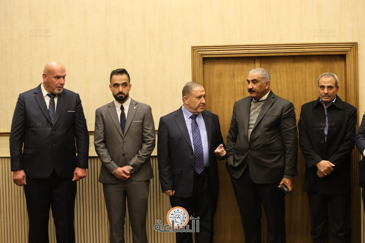 Madar Al-Saa Images 0.21737692056500646