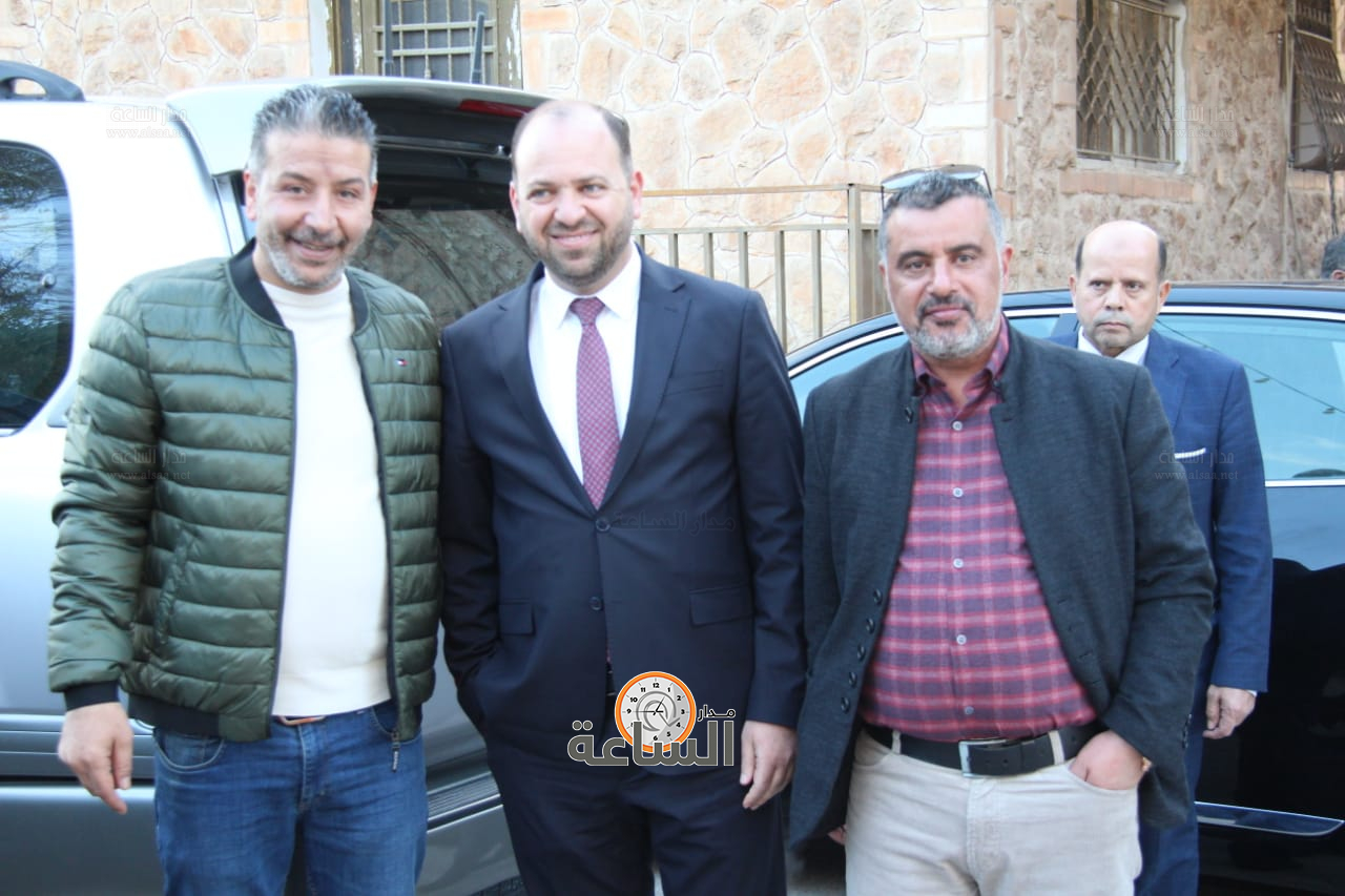 Madar Al-Saa Images 0.47660073196662434