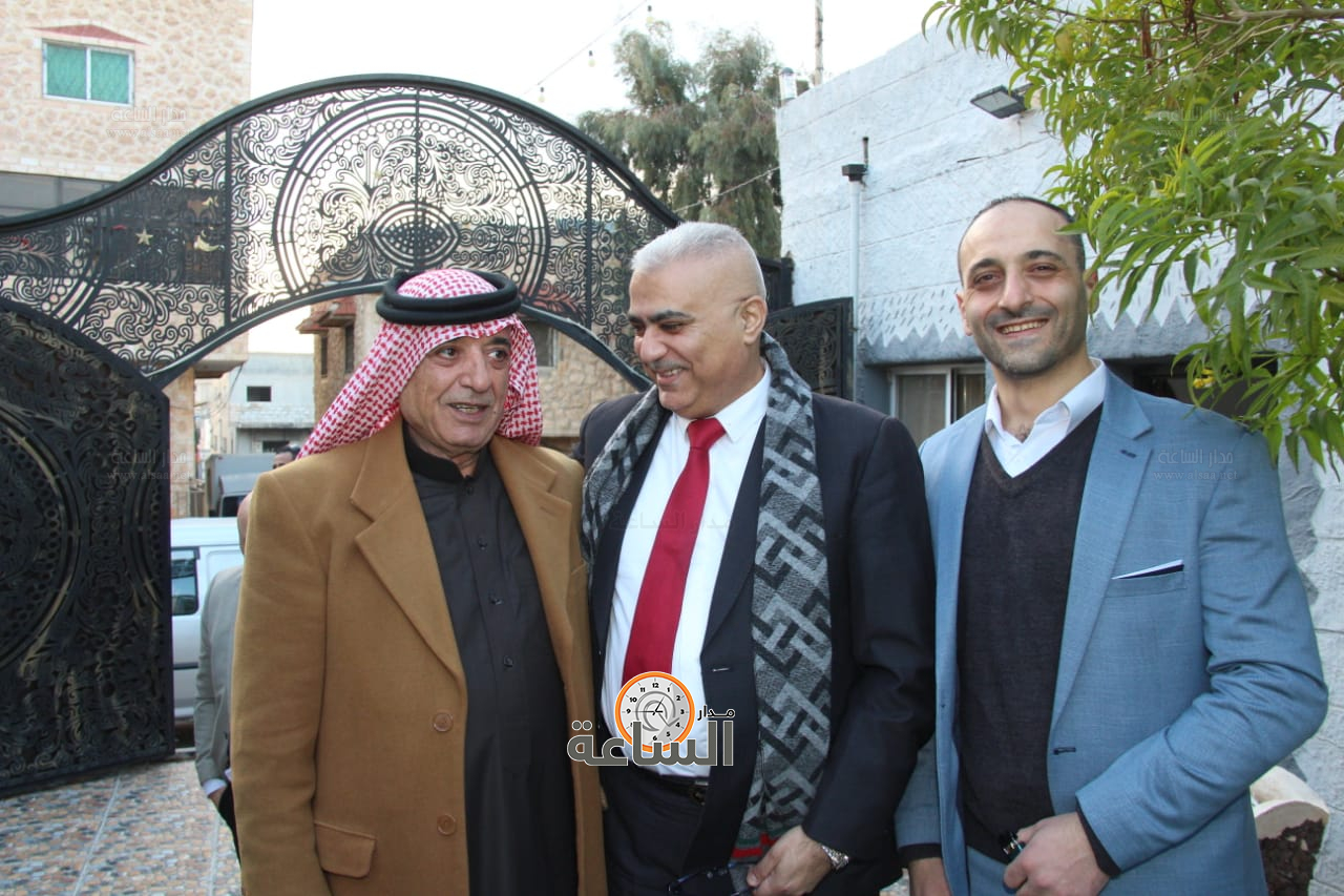 Madar Al-Saa Images 0.44605175235394046