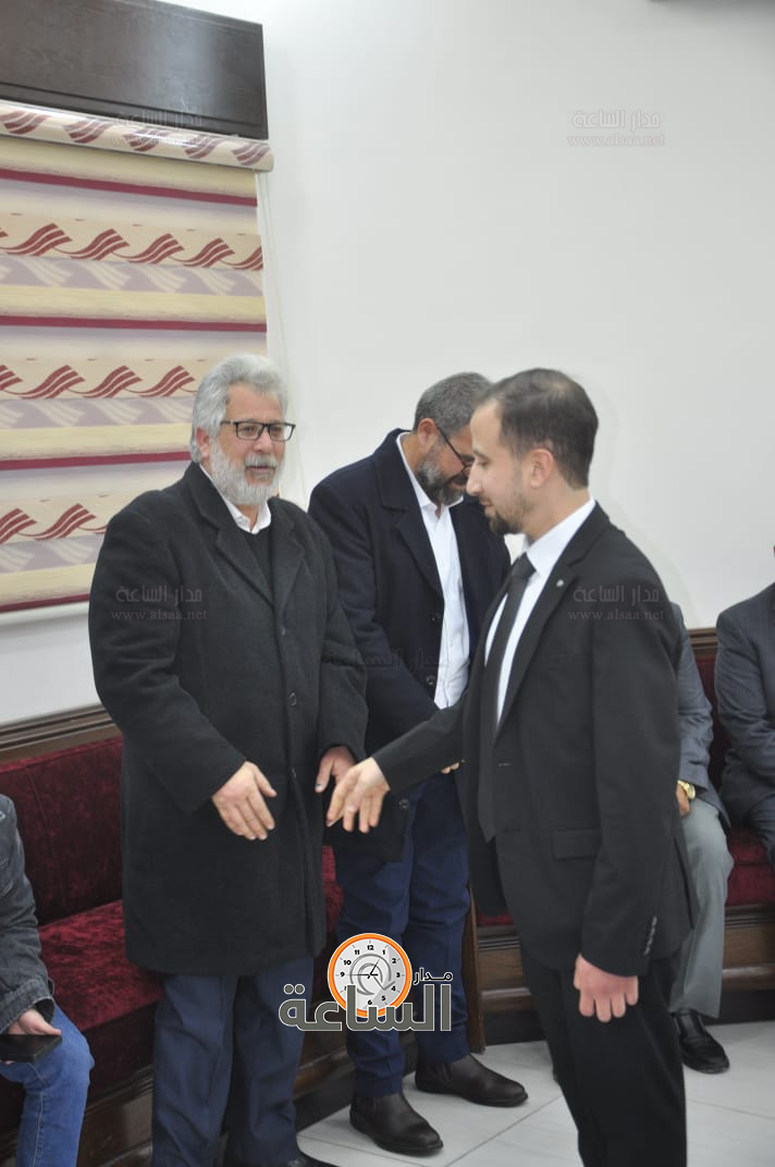 Madar Al-Saa Images 0.5314523390268759