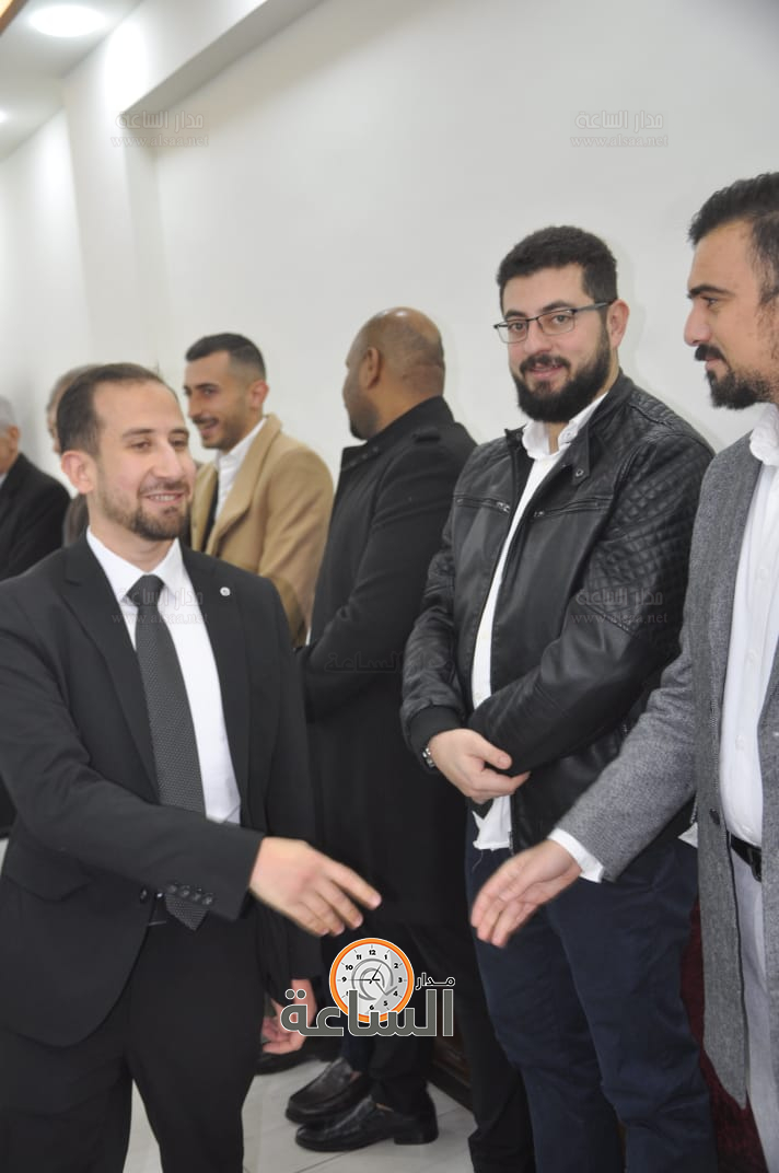 Madar Al-Saa Images 0.9265932115243152