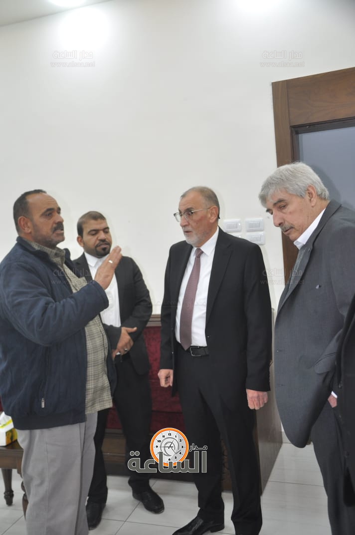 Madar Al-Saa Images 0.8885650168684291