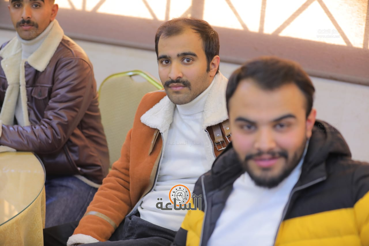 Madar Al-Saa Images 0.8823796492845157