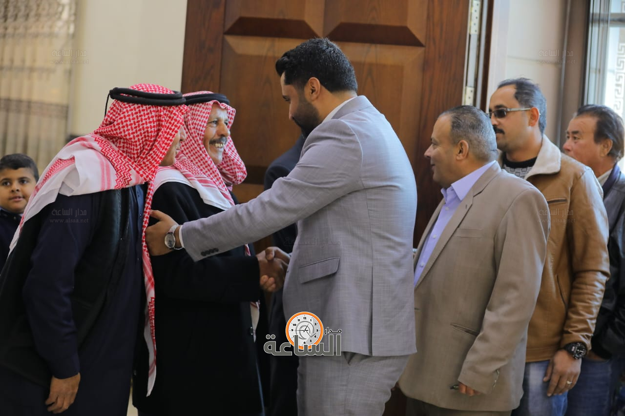 Madar Al-Saa Images 0.733979504716777