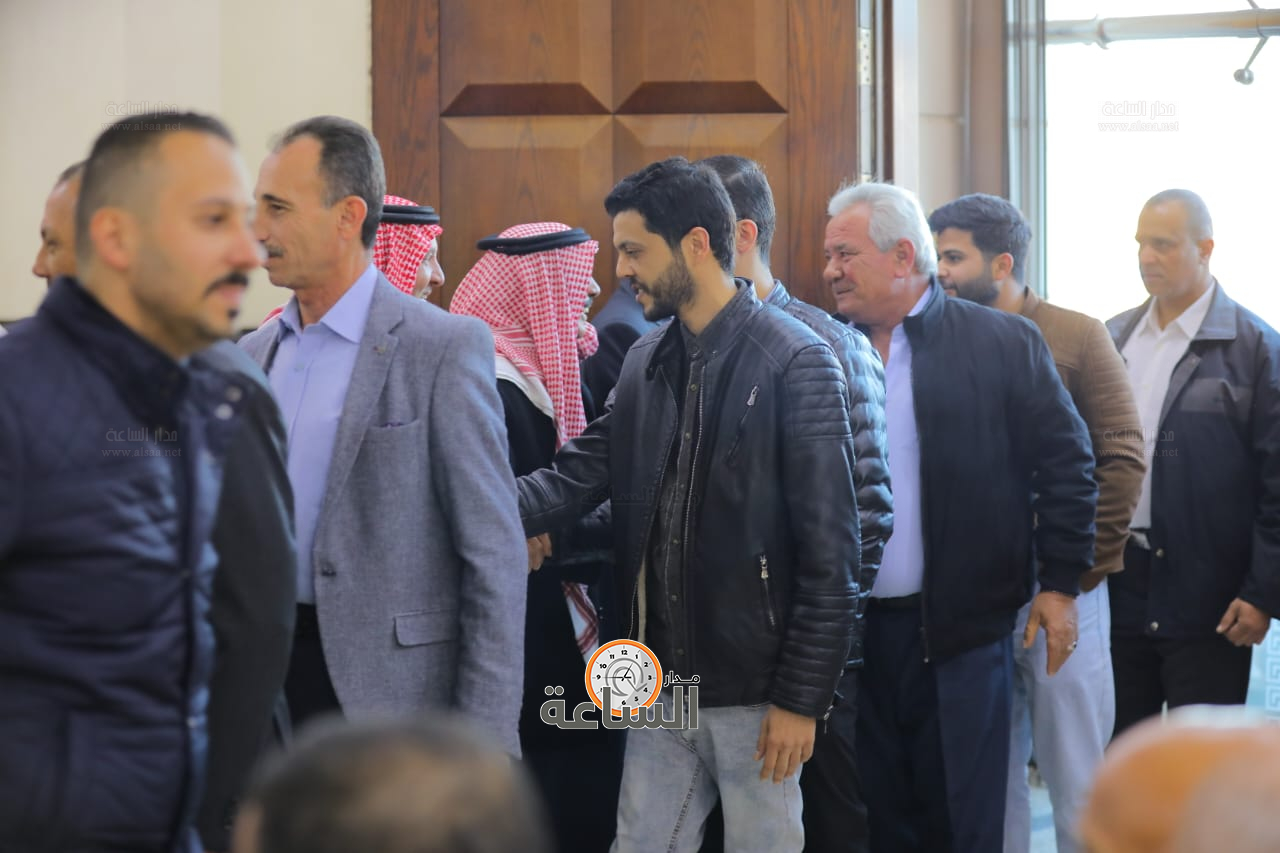 Madar Al-Saa Images 0.7014966143486199