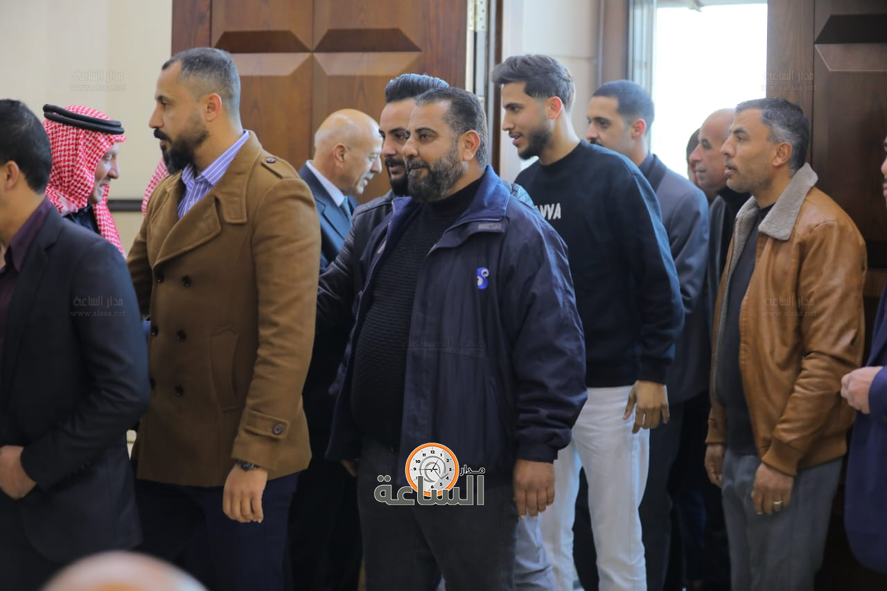 Madar Al-Saa Images 0.6466209703213492