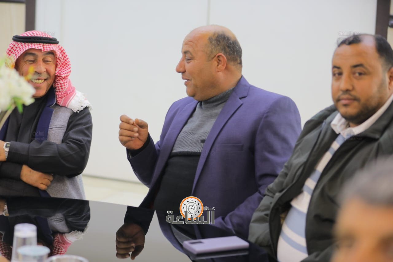 Madar Al-Saa Images 0.5721932666912826