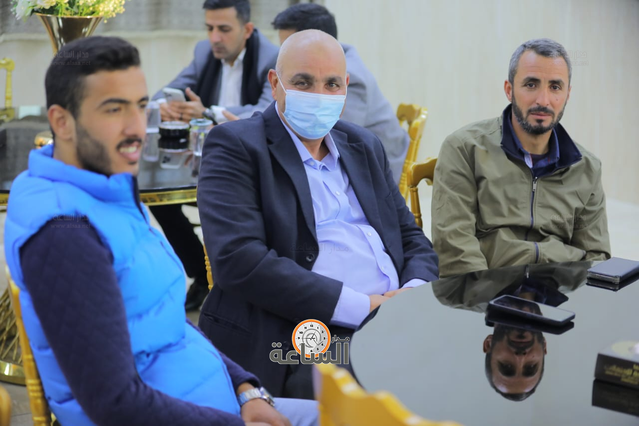 Madar Al-Saa Images 0.8682183553061626