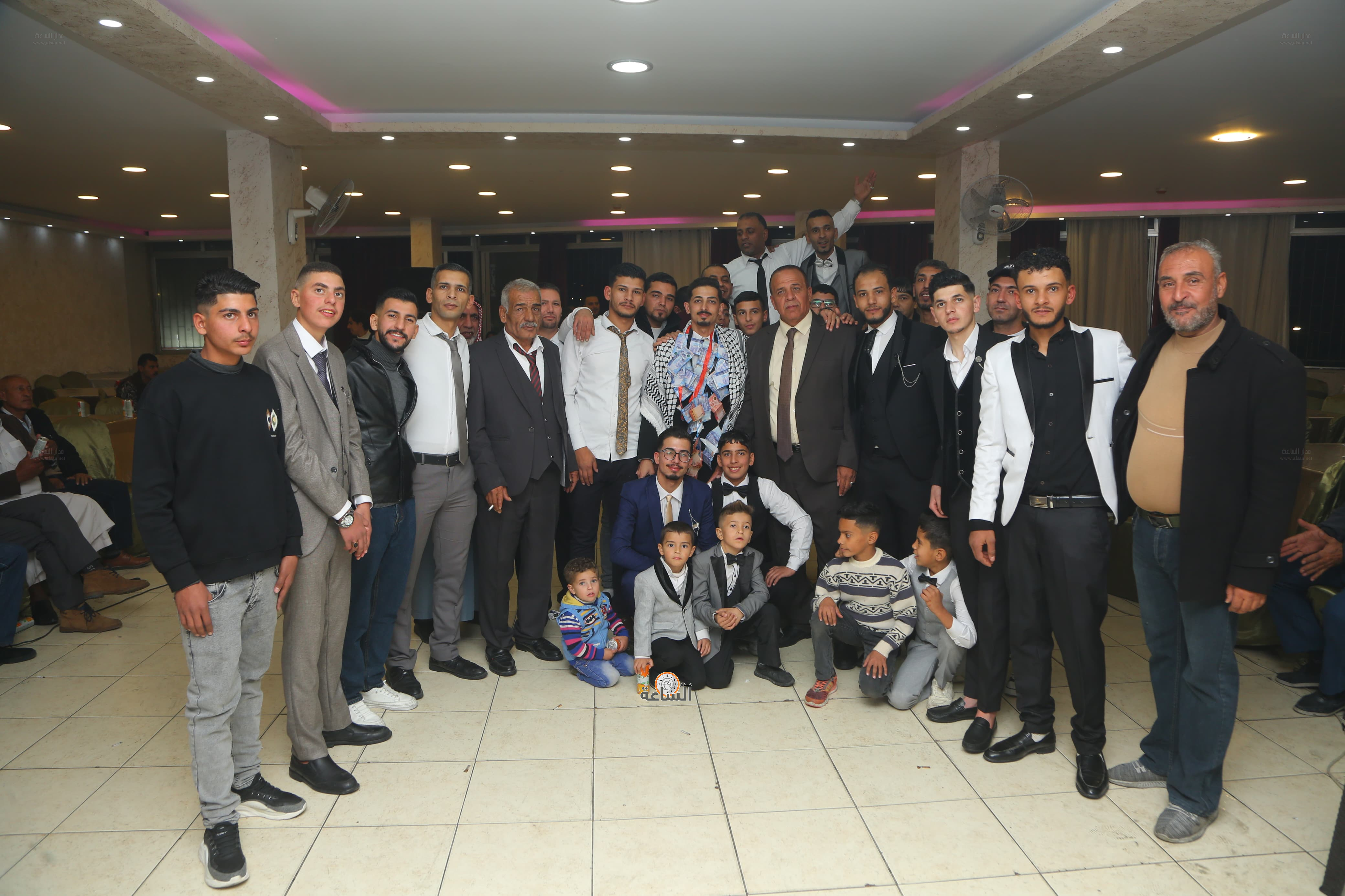 Madar Al-Saa Images 0.7991424366751623