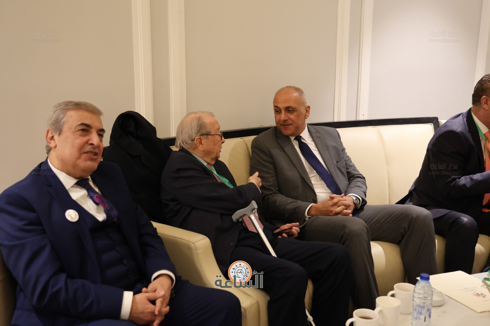 Madar Al-Saa Images 0.8974222299467625