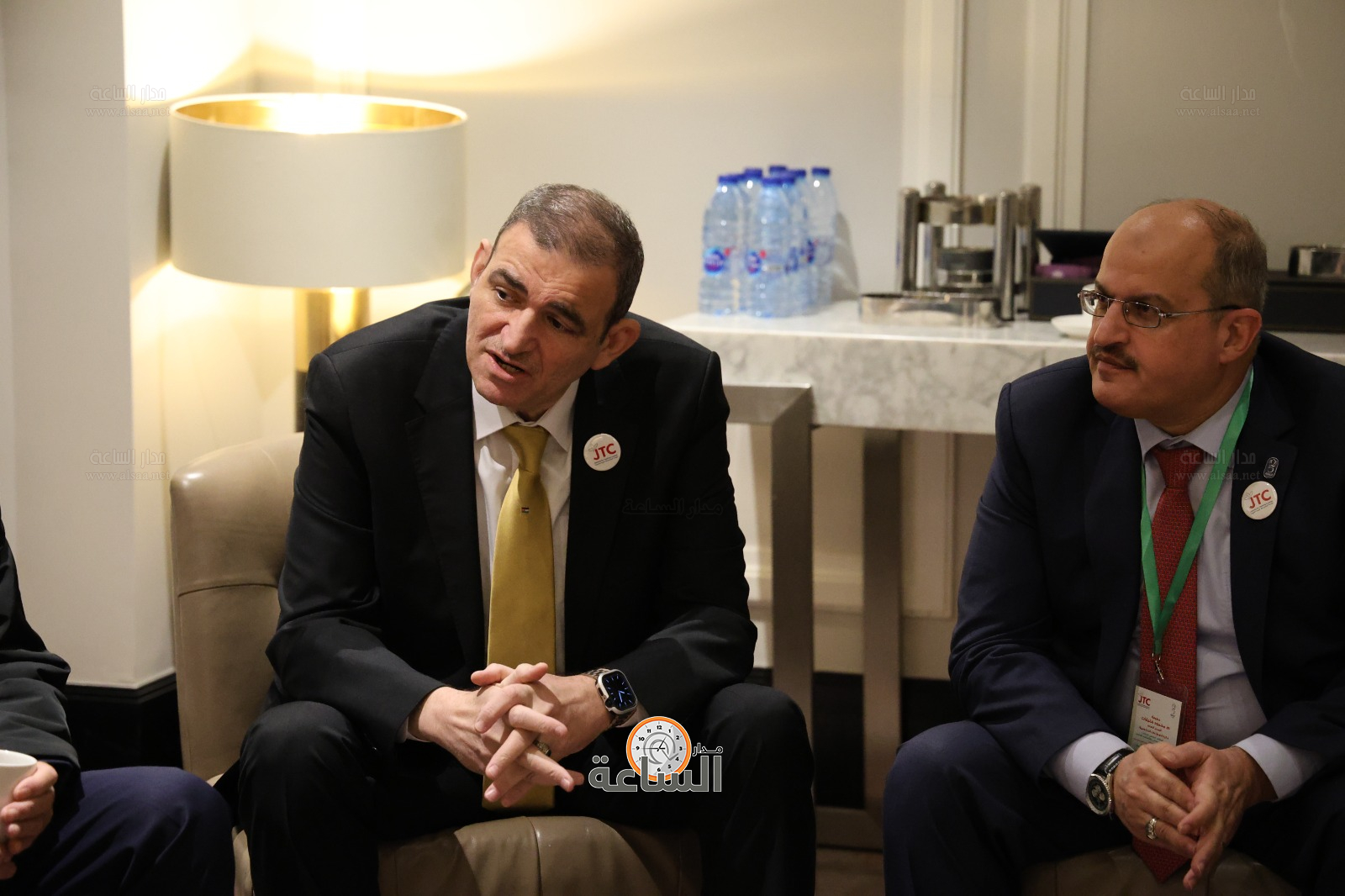 Madar Al-Saa Images 0.03916133171375358