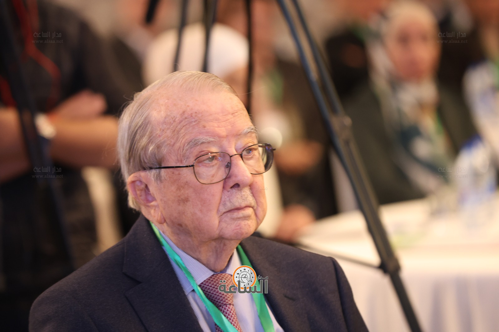 Madar Al-Saa Images 0.9579974349346416