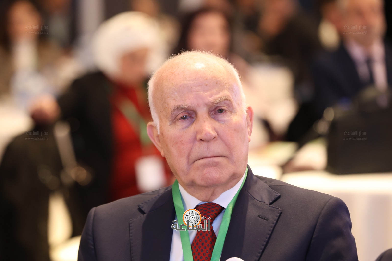 Madar Al-Saa Images 0.16923793993900982