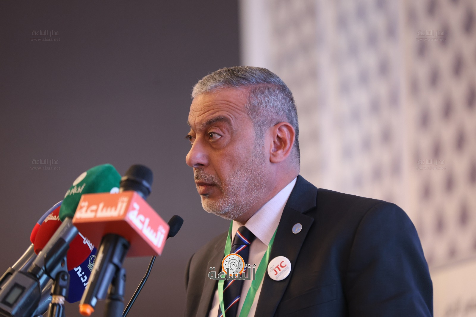 Madar Al-Saa Images 0.4277609212819302