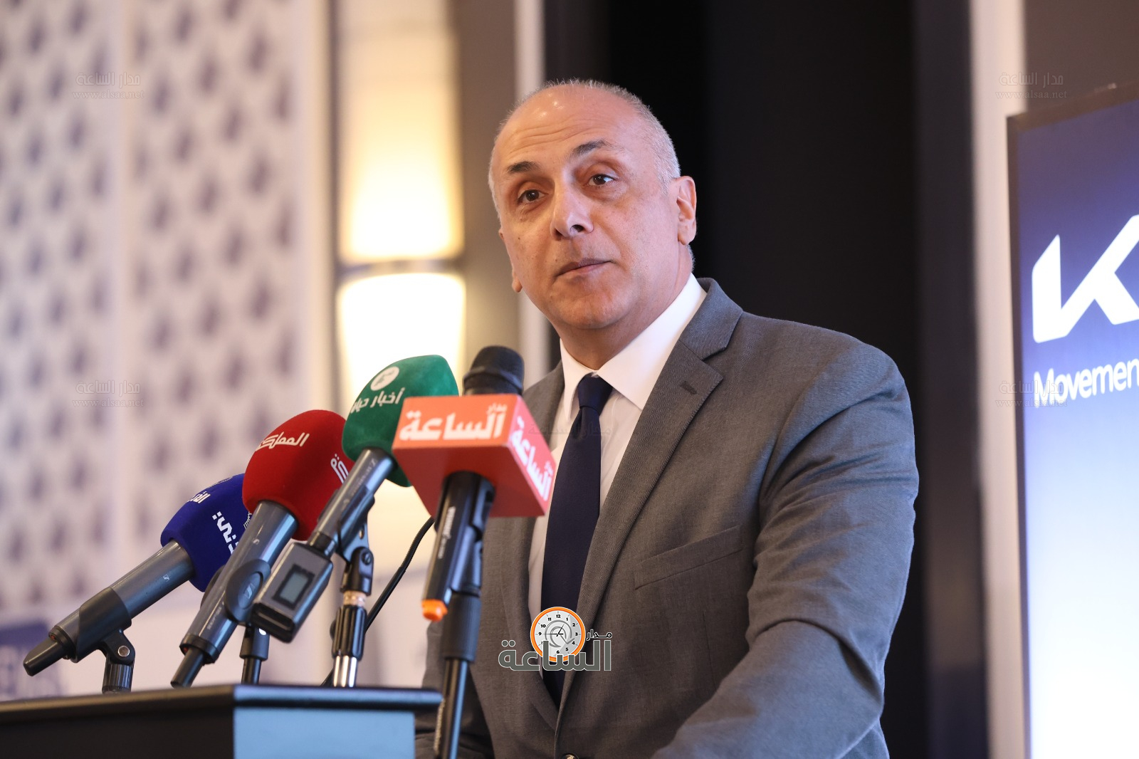 Madar Al-Saa Images 0.9051608055769387