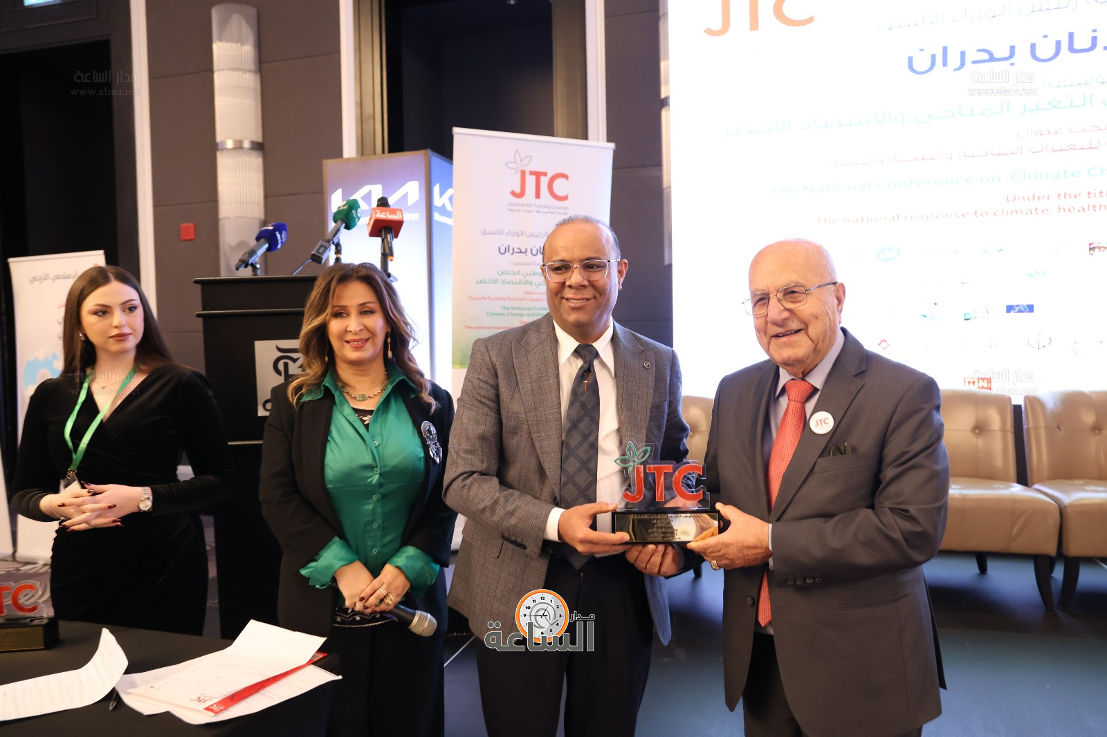 Madar Al-Saa Images 0.34955164088151336