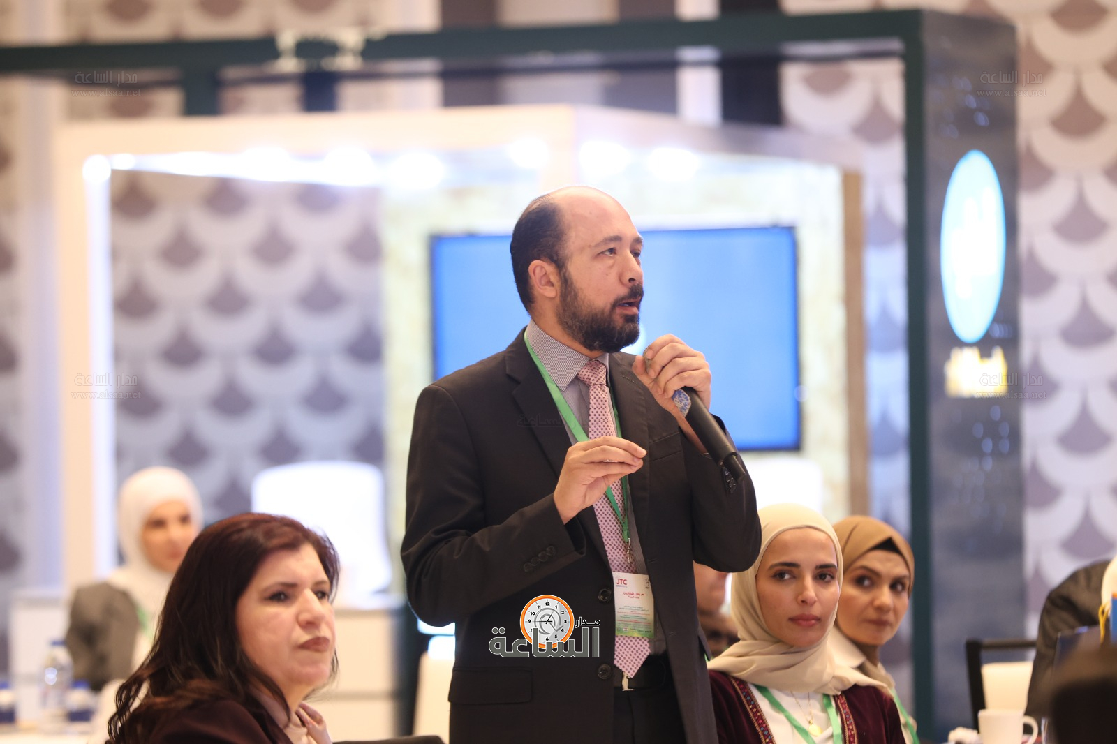 Madar Al-Saa Images 0.25346536902050754