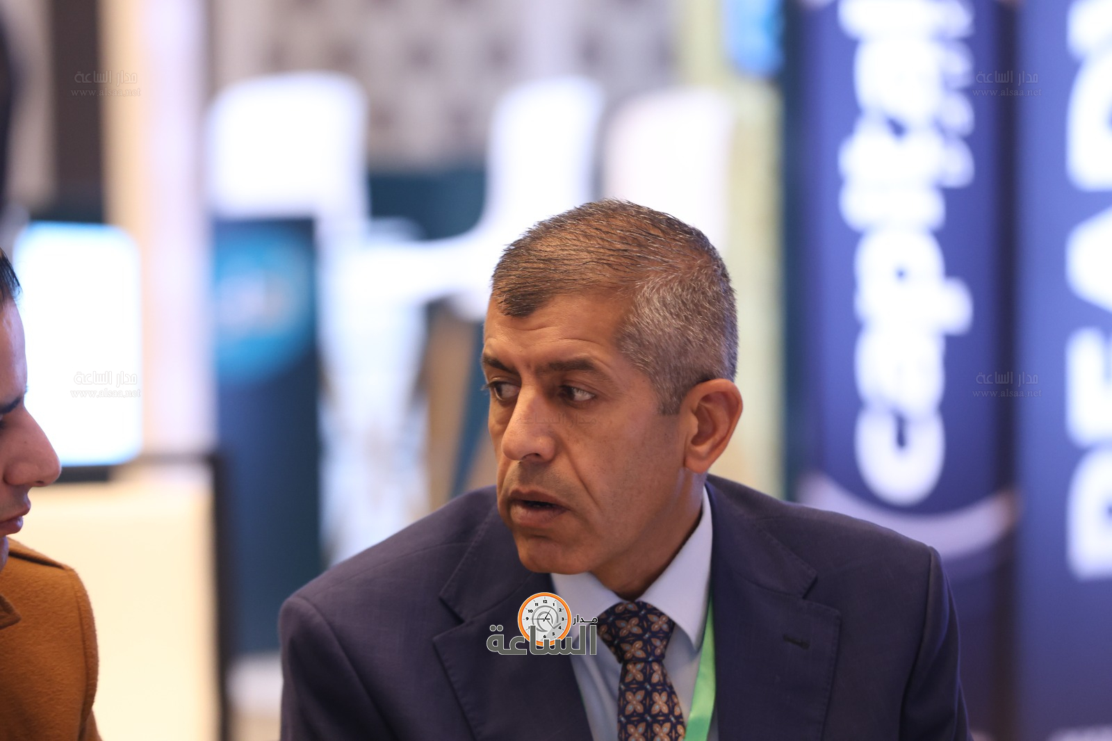 Madar Al-Saa Images 0.301106384800236